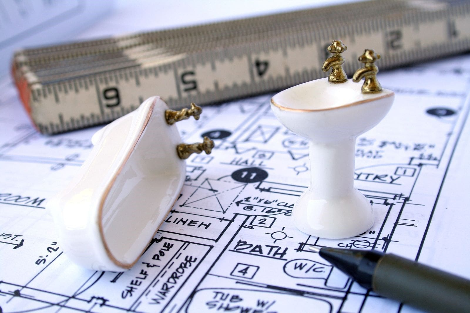 How A Simple Bathroom Remodeling Effectively Transforms Your Home