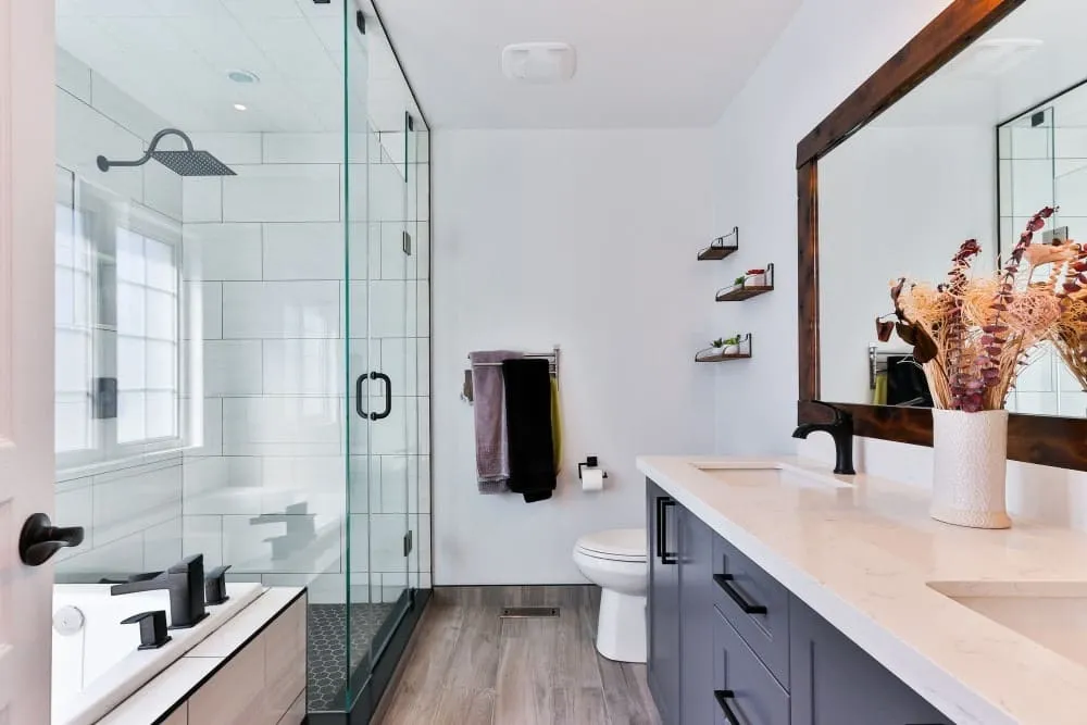 His and Hers Bathroom Done Right with These Bathroom Remodel Ideas