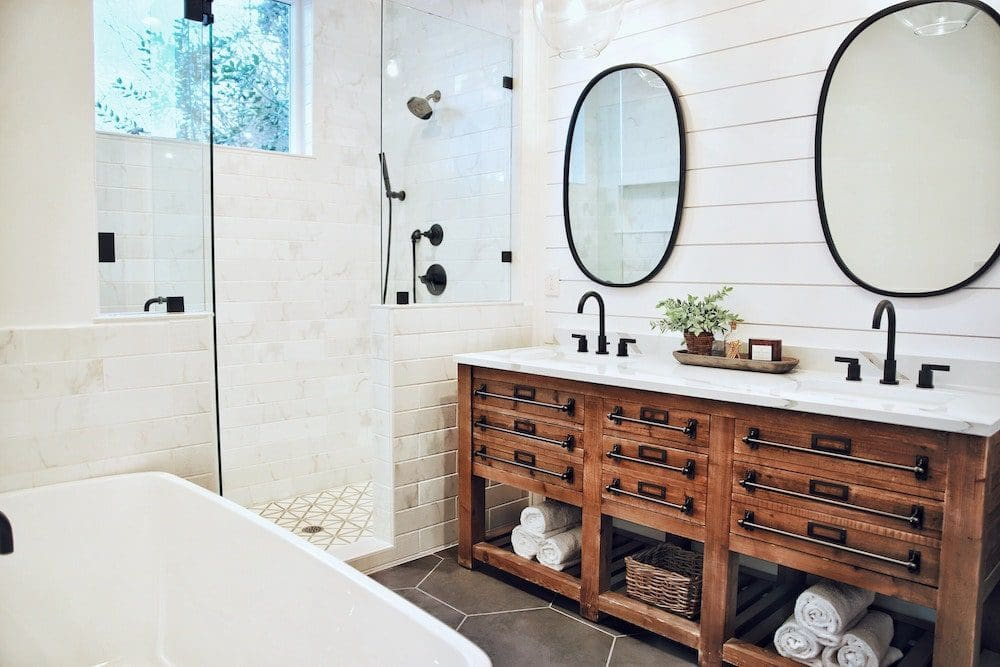 Making the Most of a Bathroom Remodel When Selling Your House