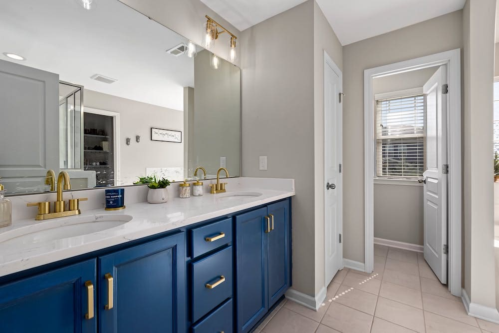Small Change, New Look: Simple Bathroom Remodeling Changes for You